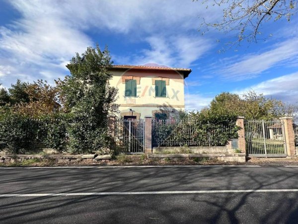 casa indipendente in vendita a Roma in zona Alessandrino