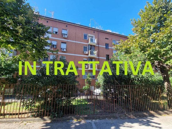 appartamento in vendita a Roma in zona Appio Claudio