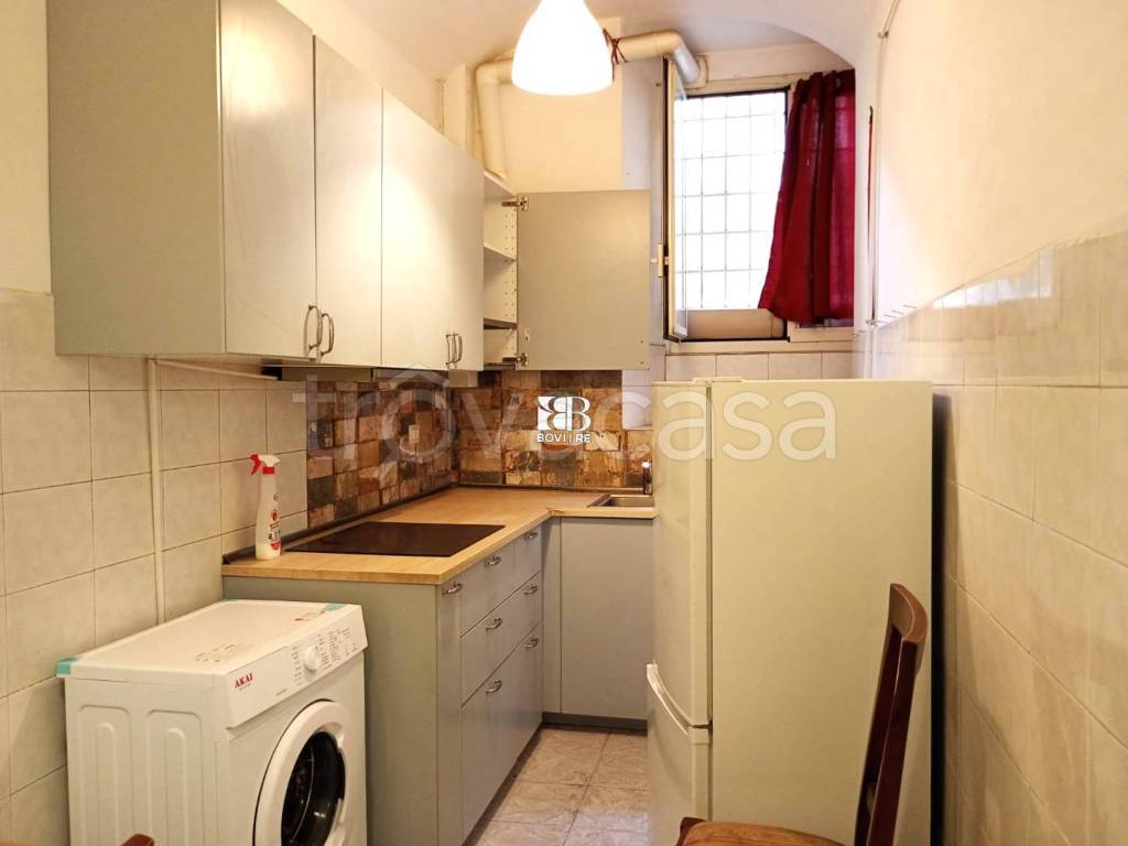 appartamento in vendita a Roma in zona Tuscolano