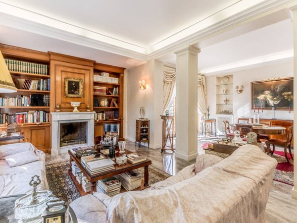 casa indipendente in vendita a Roma in zona Axa