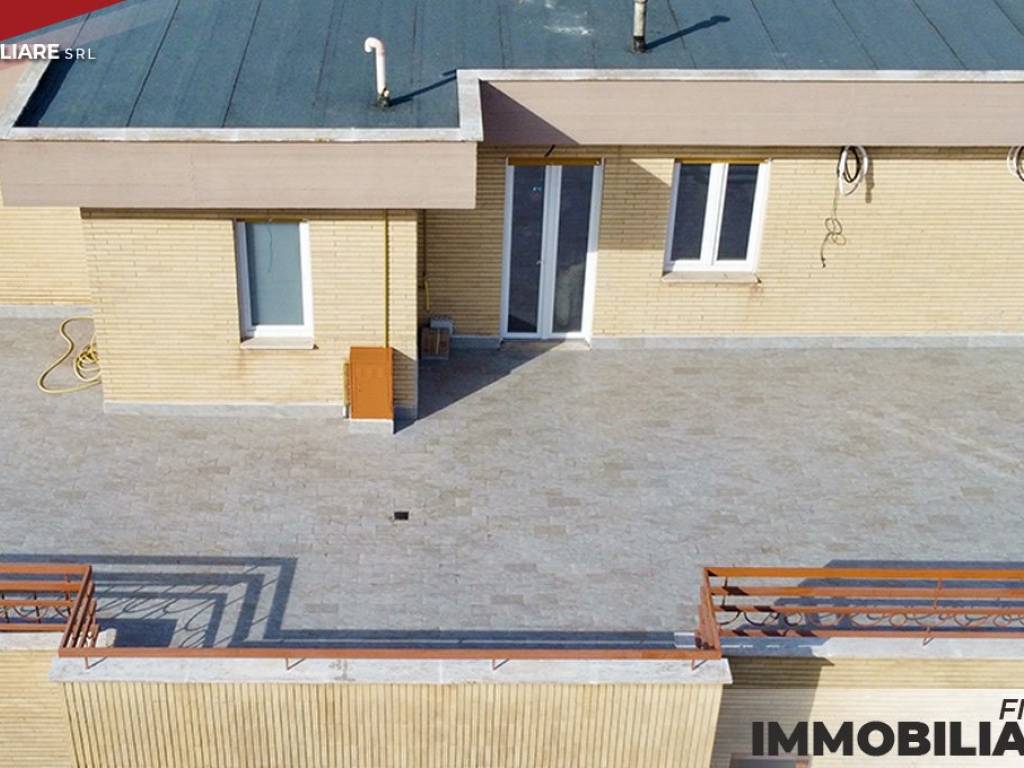 appartamento in vendita a Roma in zona Vitinia