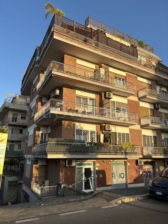 appartamento in vendita a Roma in zona Torrevecchia