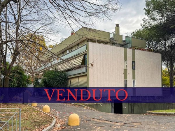 appartamento in vendita a Roma in zona Romanina