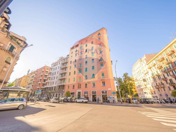 negozio in vendita a Roma