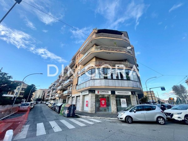 appartamento in vendita a Roma in zona Monte Sacro/Talenti