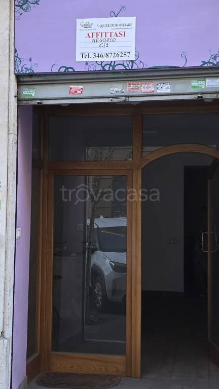 negozio in vendita a Roma in zona Rione Prati