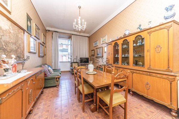 appartamento in vendita a Roma in zona Trastevere