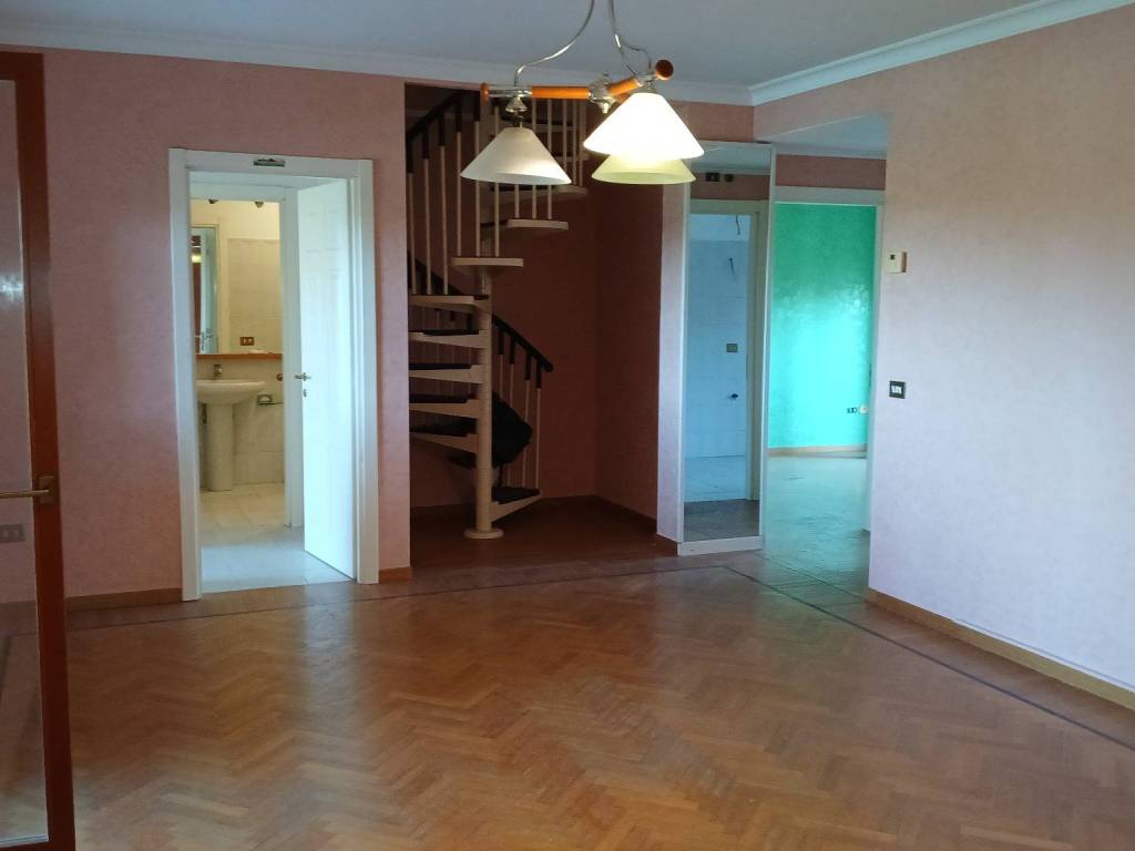 appartamento in vendita a Roma in zona Ottavia