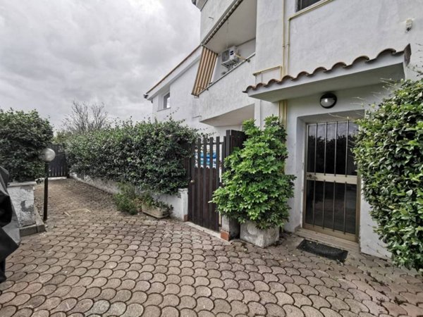 appartamento in vendita a Roma in zona Casal Palocco