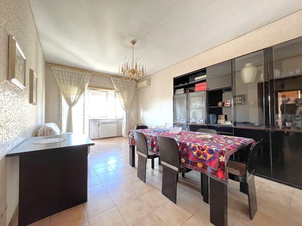 appartamento in vendita a Roma in zona Portuense