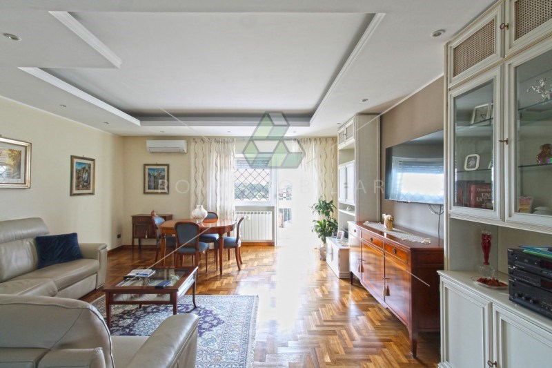 appartamento in vendita a Roma in zona Torrino