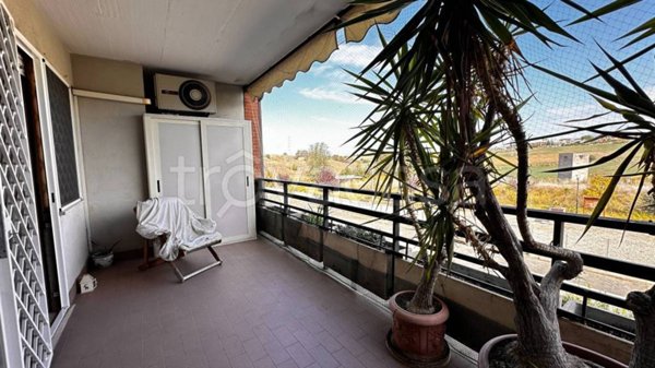 appartamento in vendita a Roma in zona Settecamini