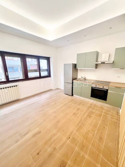 appartamento in vendita a Roma in zona Ostiense