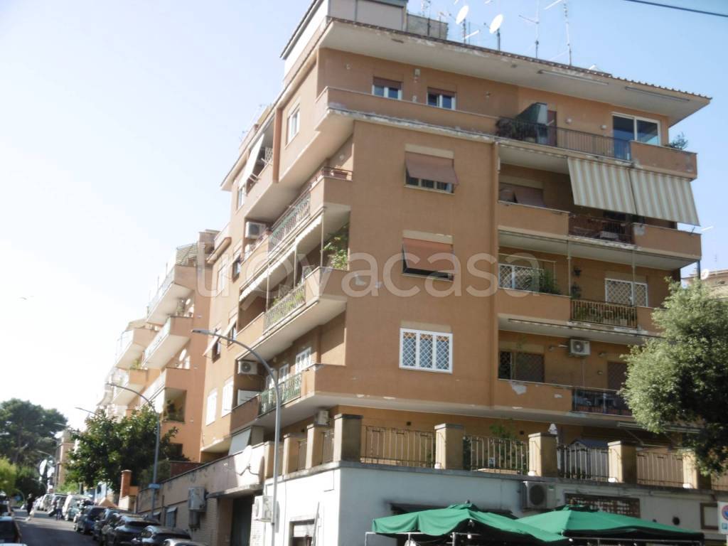 appartamento in vendita a Roma in zona Monte Sacro/Talenti