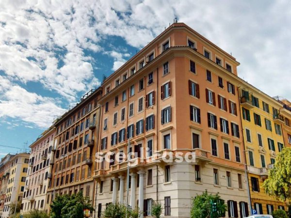 appartamento in vendita a Roma in zona Della Vittoria