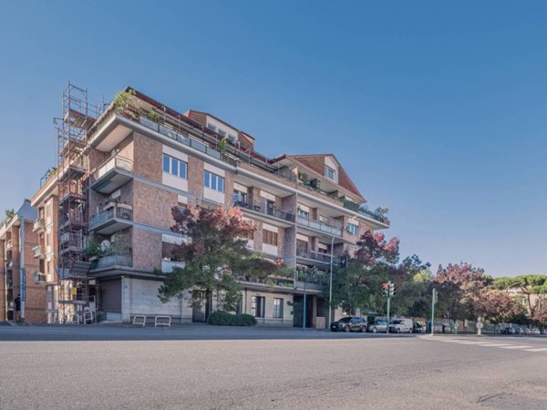appartamento in vendita a Roma in zona San Saba - Ripa