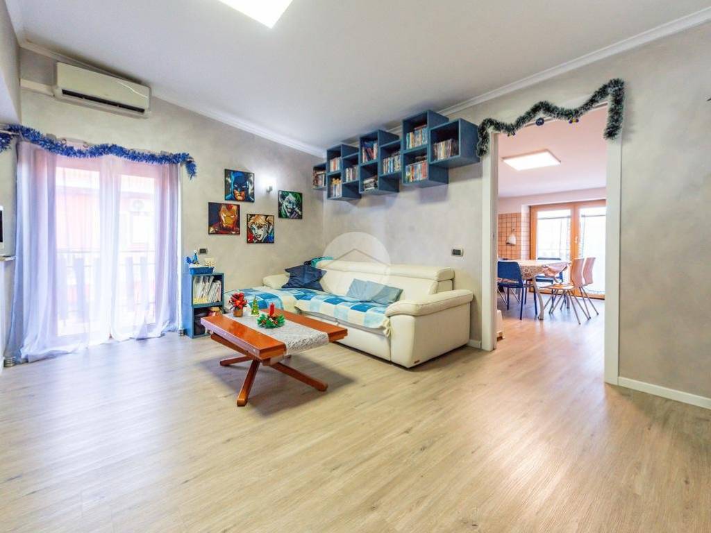 appartamento in vendita a Roma in zona Borghesiana