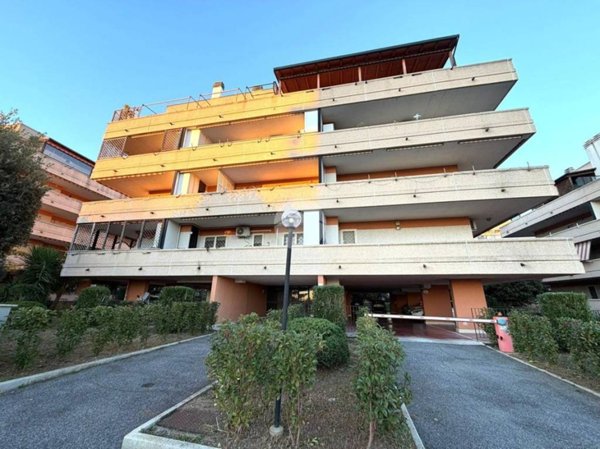 appartamento in vendita a Roma in zona Ponte Mammolo