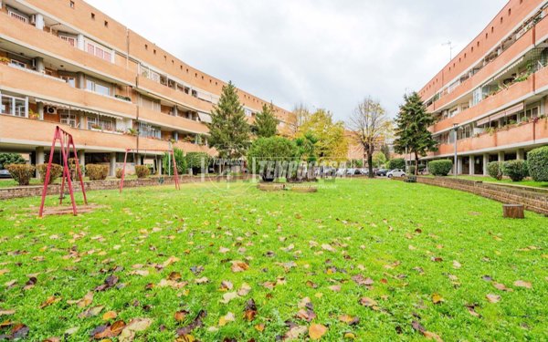 appartamento in vendita a Roma in zona Torrino