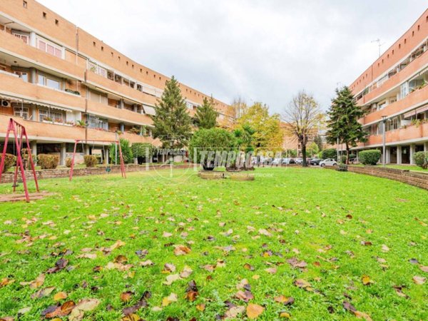 appartamento in vendita a Roma in zona Torrino