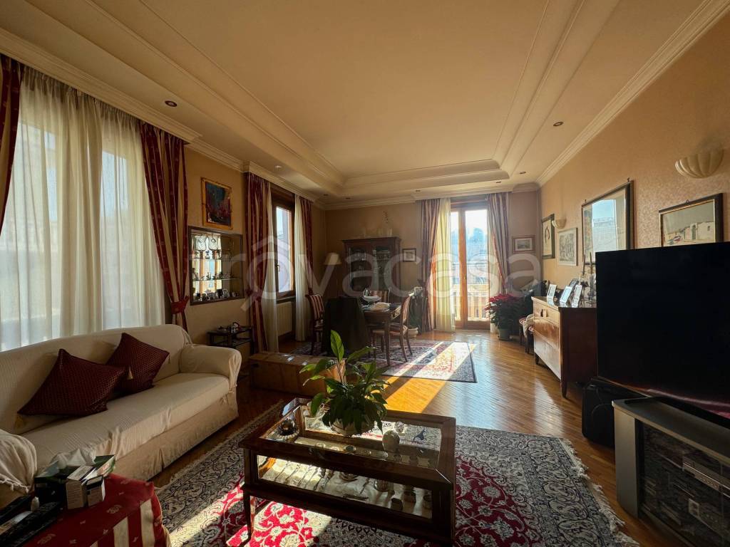 appartamento in vendita a Roma in zona Nomentano