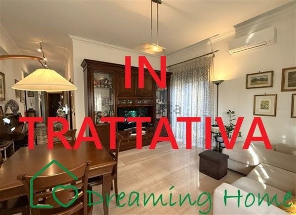 appartamento in vendita a Roma in zona Ostiense