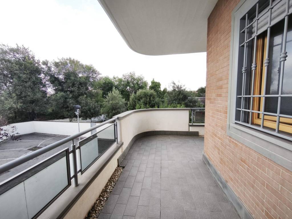 appartamento in vendita a Roma in zona Selva Candida