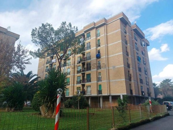 appartamento in vendita a Roma in zona Portuense