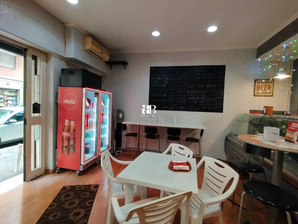 negozio in vendita a Roma in zona Ostia