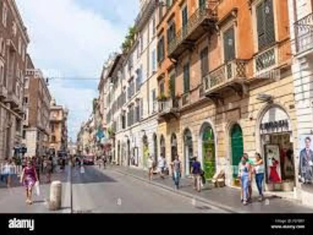 intera palazzina in vendita a Roma in zona Campo Marzio