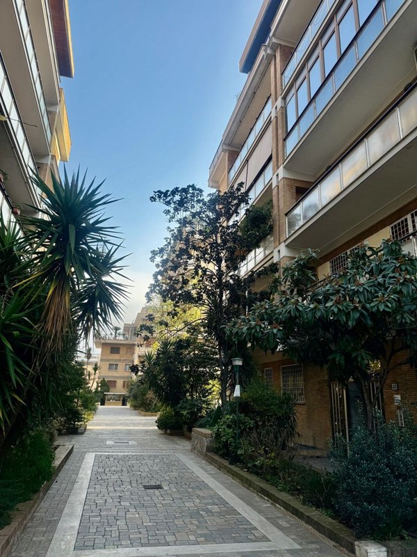 appartamento in vendita a Roma in zona Aurelio