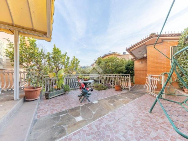 casa indipendente in vendita a Roma in zona Olgiata