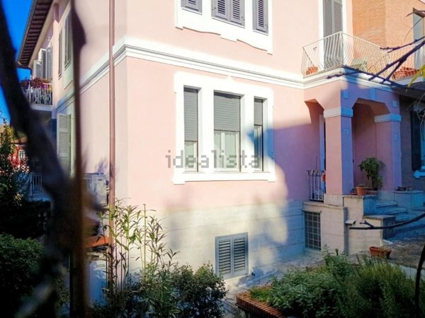 appartamento in vendita a Roma in zona Monte Sacro/Talenti
