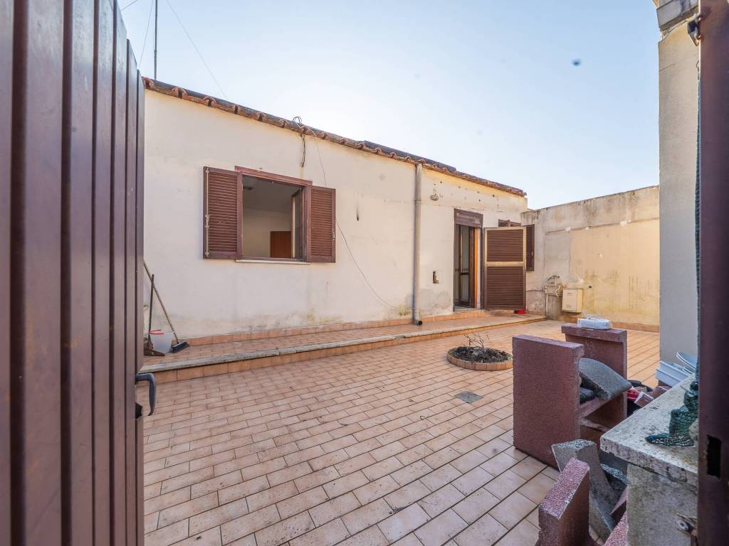 appartamento in vendita a Roma in zona Tor Vergata/Torrenova