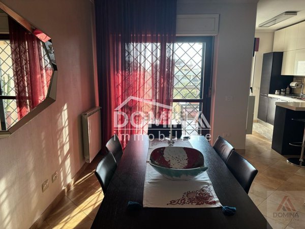 appartamento in vendita a Roma in zona Ponte di Nona