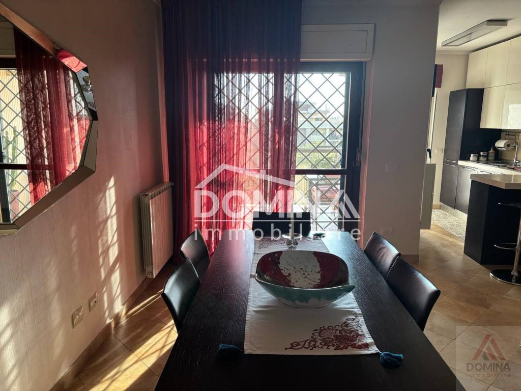 appartamento in vendita a Roma in zona Ponte di Nona