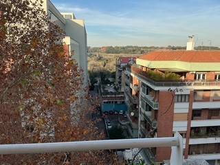 appartamento in vendita a Roma in zona Ostiense