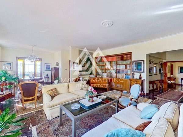 appartamento in vendita a Roma in zona Appio Latino