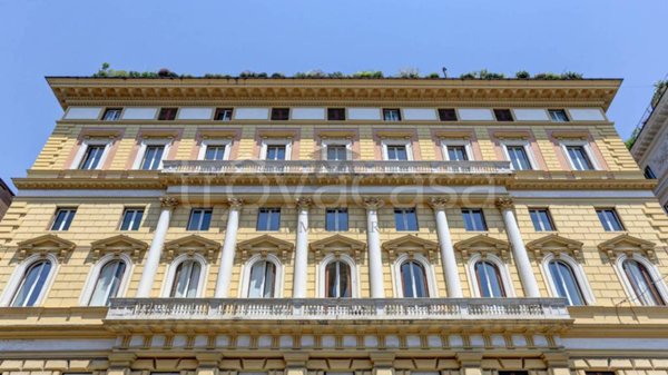 appartamento in vendita a Roma in zona Parione/Sant'Eustachio