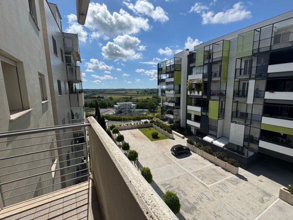 appartamento in vendita a Roma in zona Ostiense