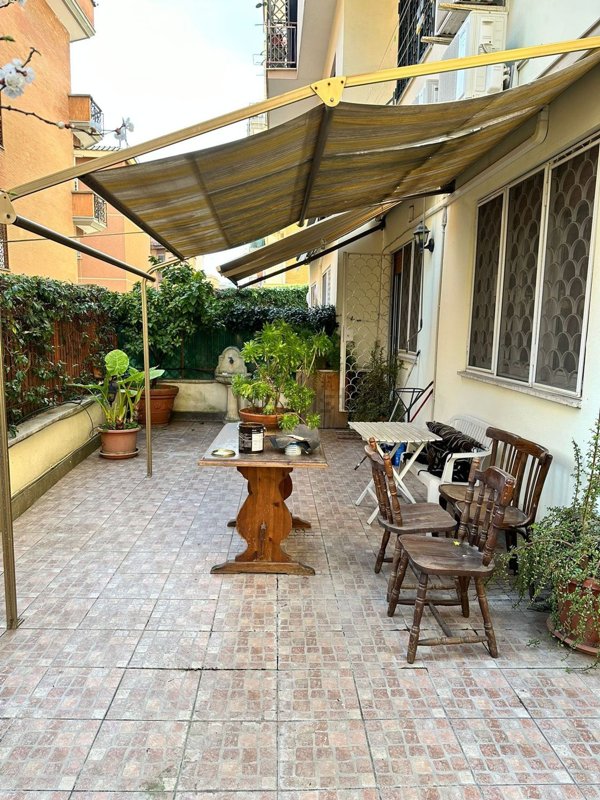 appartamento in vendita a Roma in zona Monte Sacro/Talenti