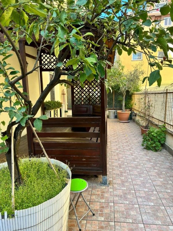 appartamento in vendita a Roma in zona Monte Sacro/Talenti