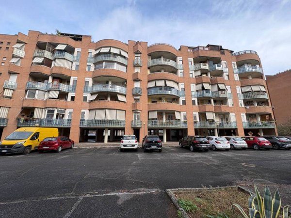 appartamento in vendita a Roma in zona Ponte Mammolo