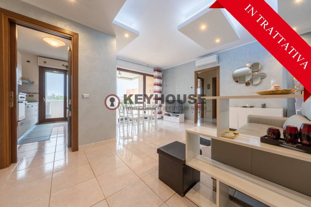 appartamento in vendita a Roma in zona Torrino