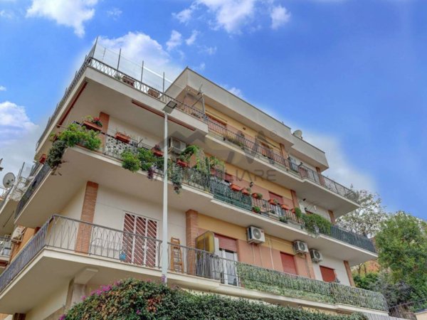 appartamento in vendita a Roma