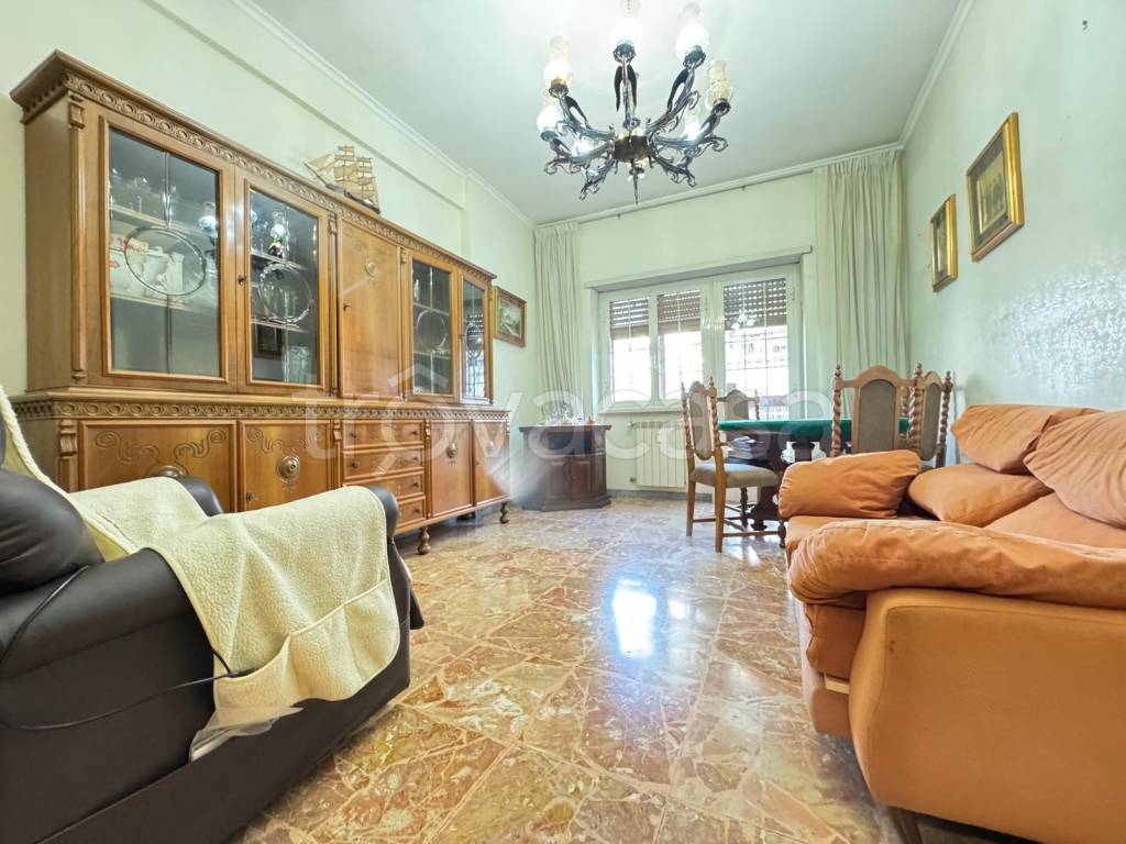 appartamento in vendita a Roma in zona Corviale