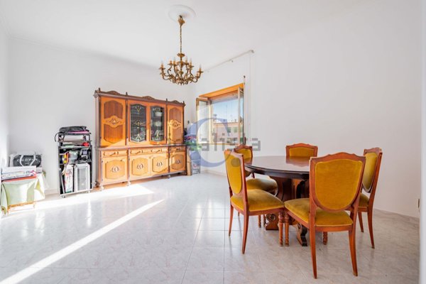appartamento in vendita a Roma in zona Ostiense