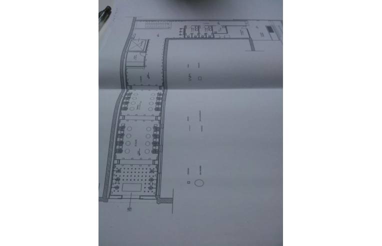 negozio in vendita a Roma in zona Prenestino-Centocelle