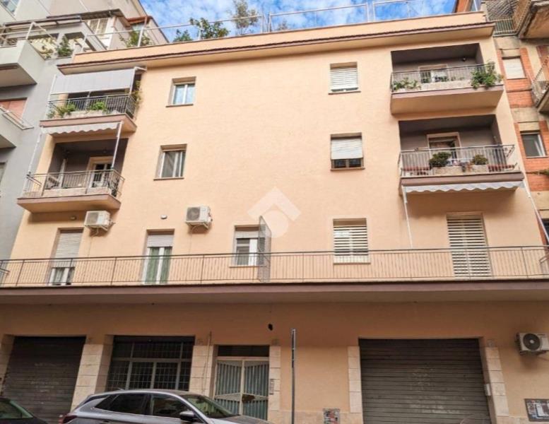 appartamento in vendita a Roma in zona Tuscolano