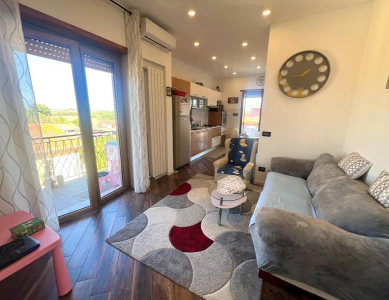 appartamento in vendita a Roma in zona Valle Muricana